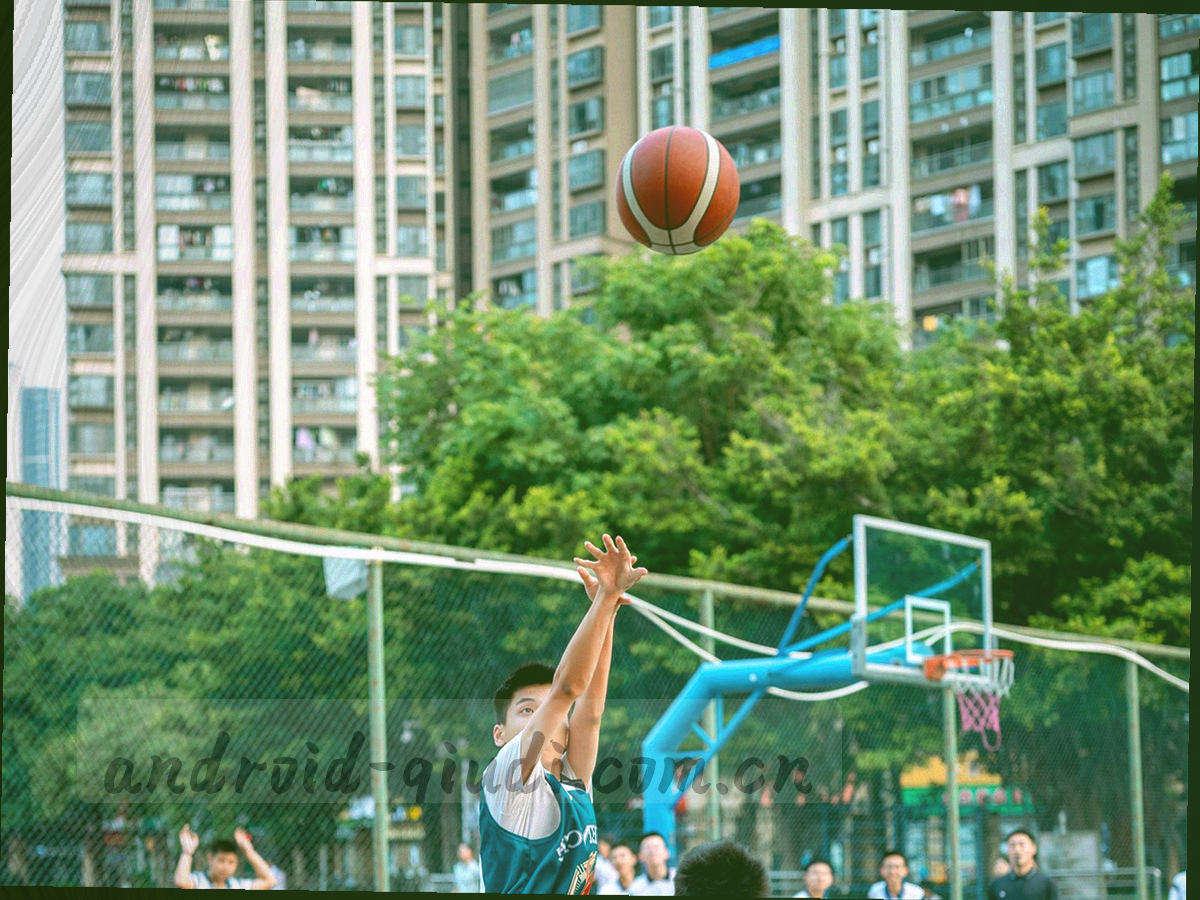 网格状组件缩略图集合，深色底，每格为简化界面元件，顶部标有等宽编号